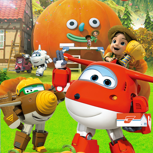 日本护士解开乳罩喂奶
